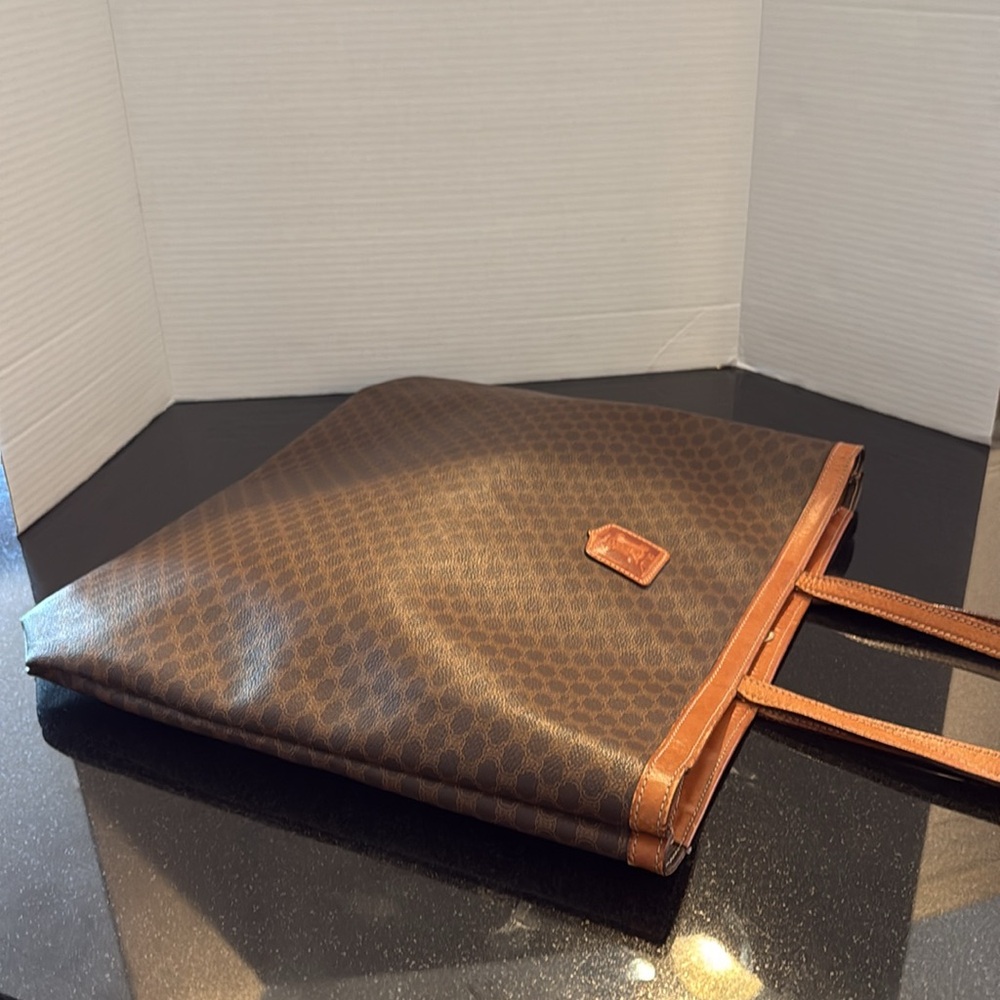 Celine Tote Bag Macadamia Brown Pre-Owned Great Condition - Picture 7 of 14